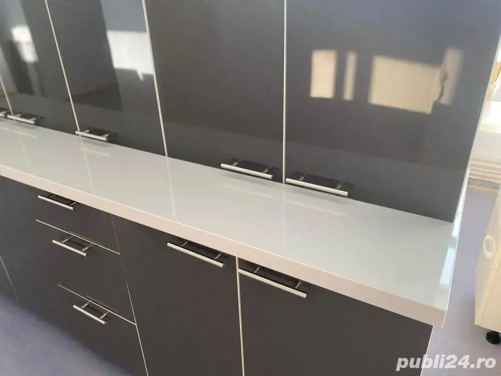 mobiala de bucatarie la comanda 