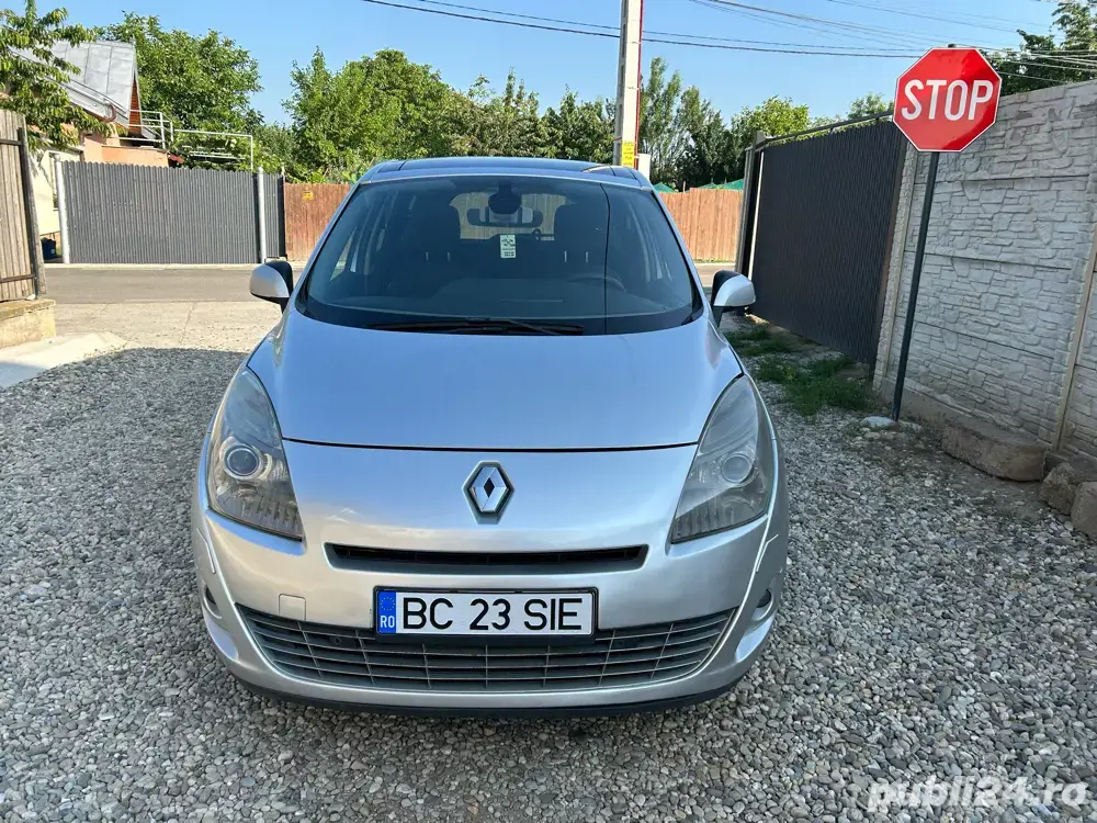 Renault Grand Scenic An 2010  