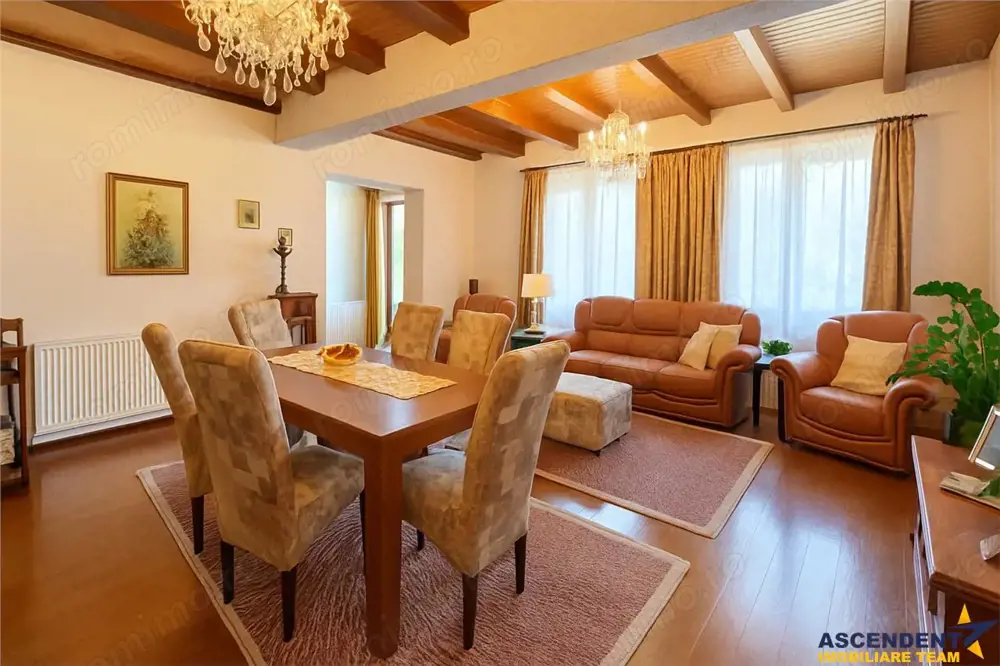 FILM: Casa scandinav minimalist, echipata, garaj incalzit,pod, Santana de Mures