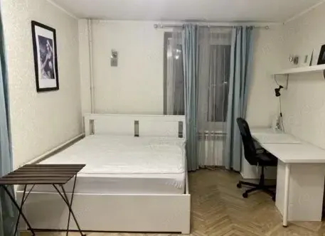 De inchiriat garsoniera in zona Calea Martirilor