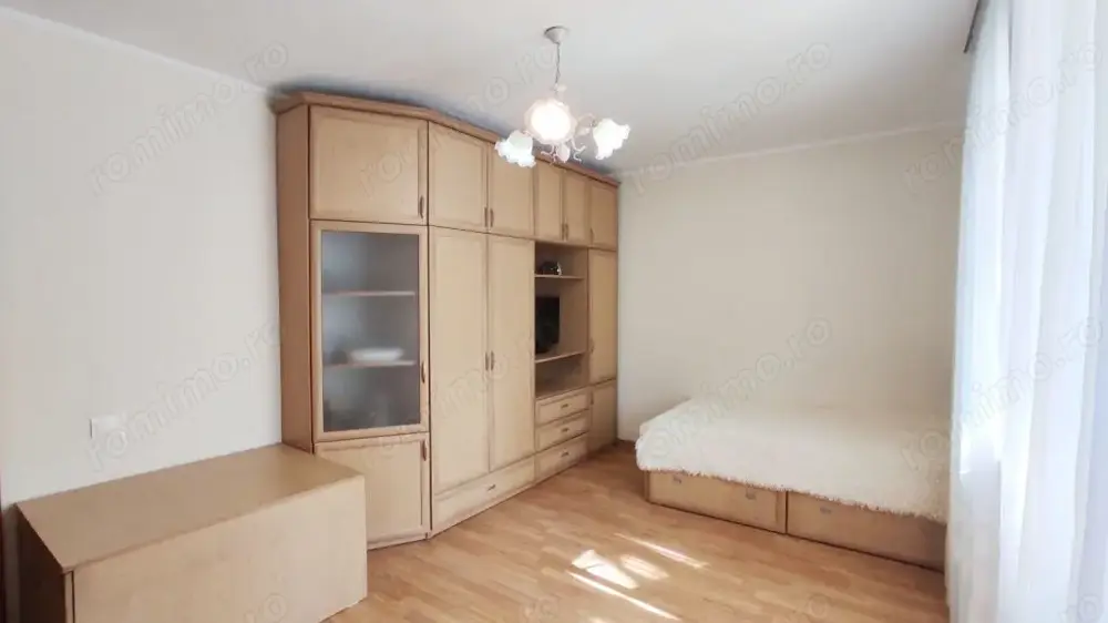 De inchiriat apartament 1 camera in zona Olimpia