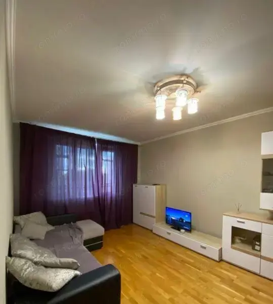 De inchiriat apartament o camera in zona Circumvalatiunii 