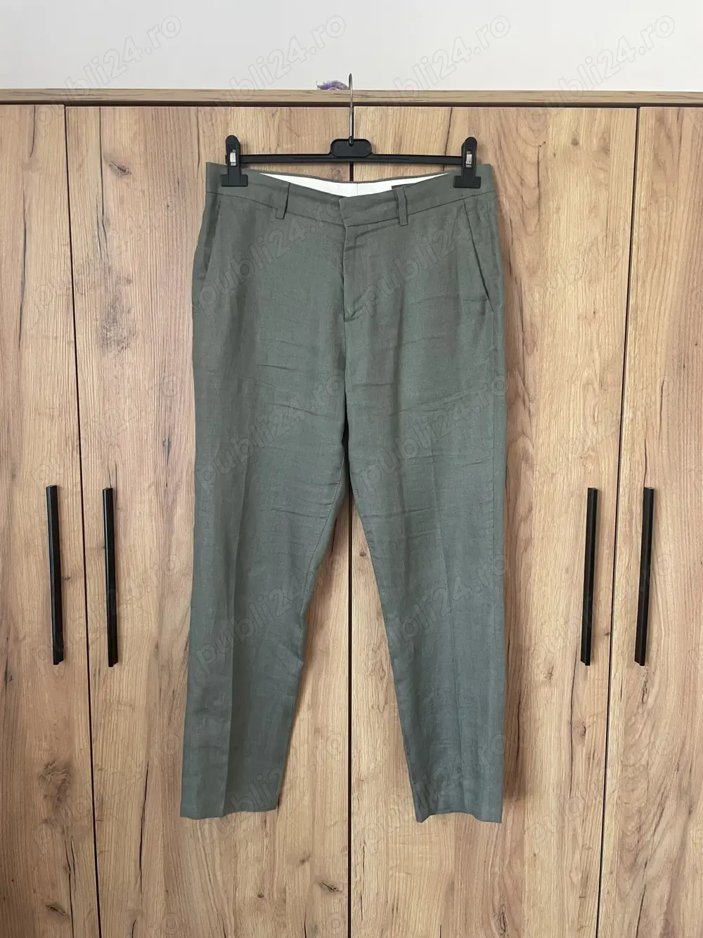 Pantaloni H&M din in si bumbac