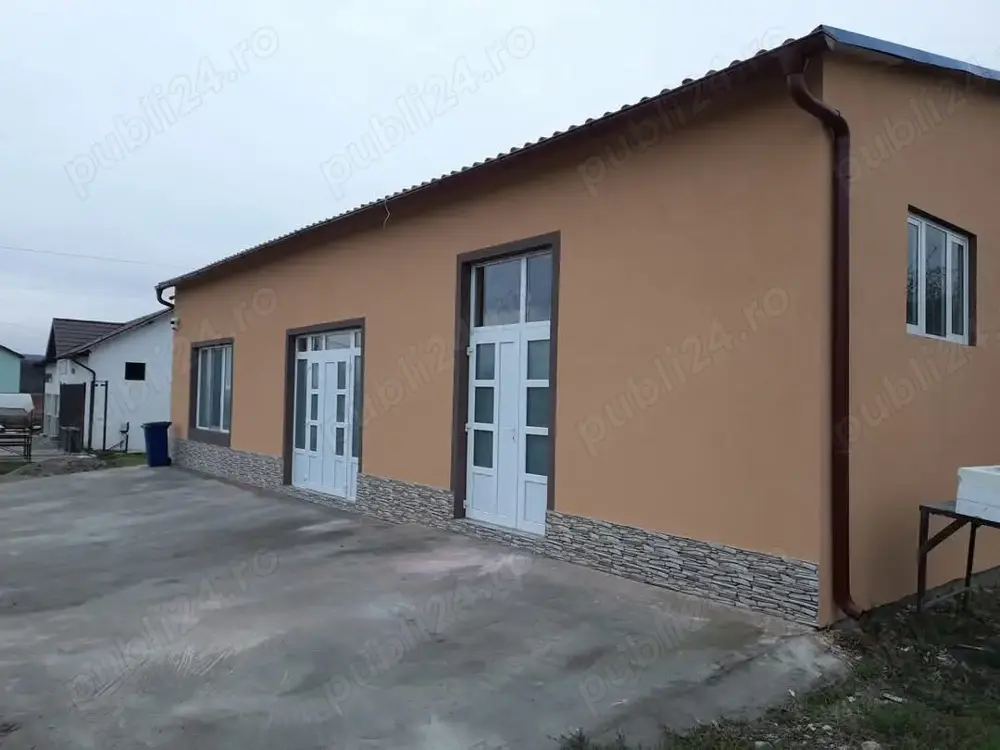 VÂND sau inchiriez spatiu 120 mp