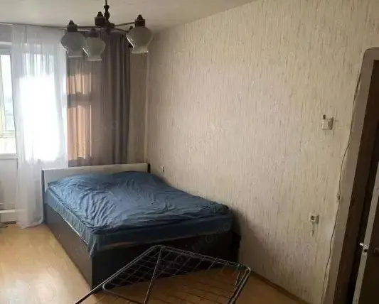 De inchiriat garsoniera  in zona Girocului