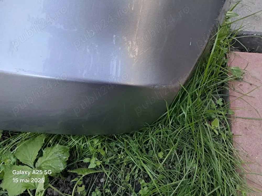 De vanzare aripa stanga si bara spate Swift 2018