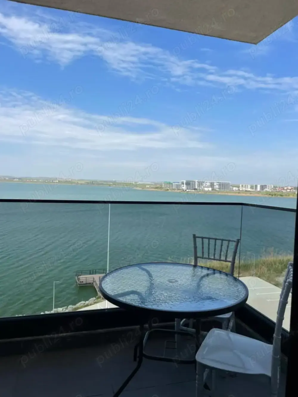 Închiriez apartament cu 2camere Închiriez apartament cu 2camere