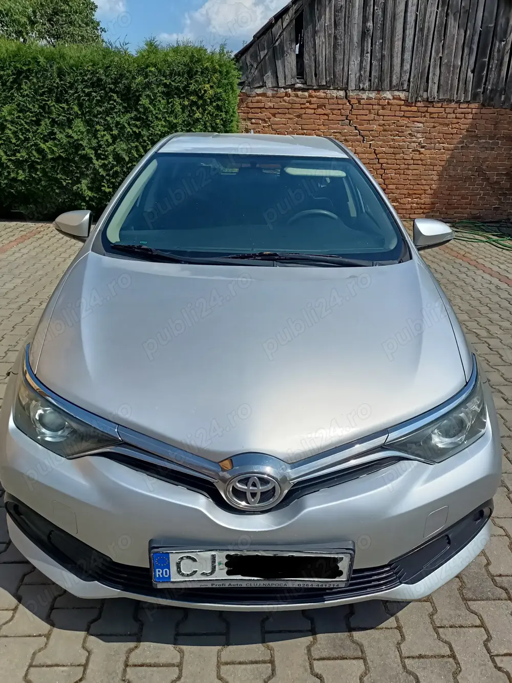 Toyota Auris an 2016 euro 6  Toyota Auris an 2016 euro 6