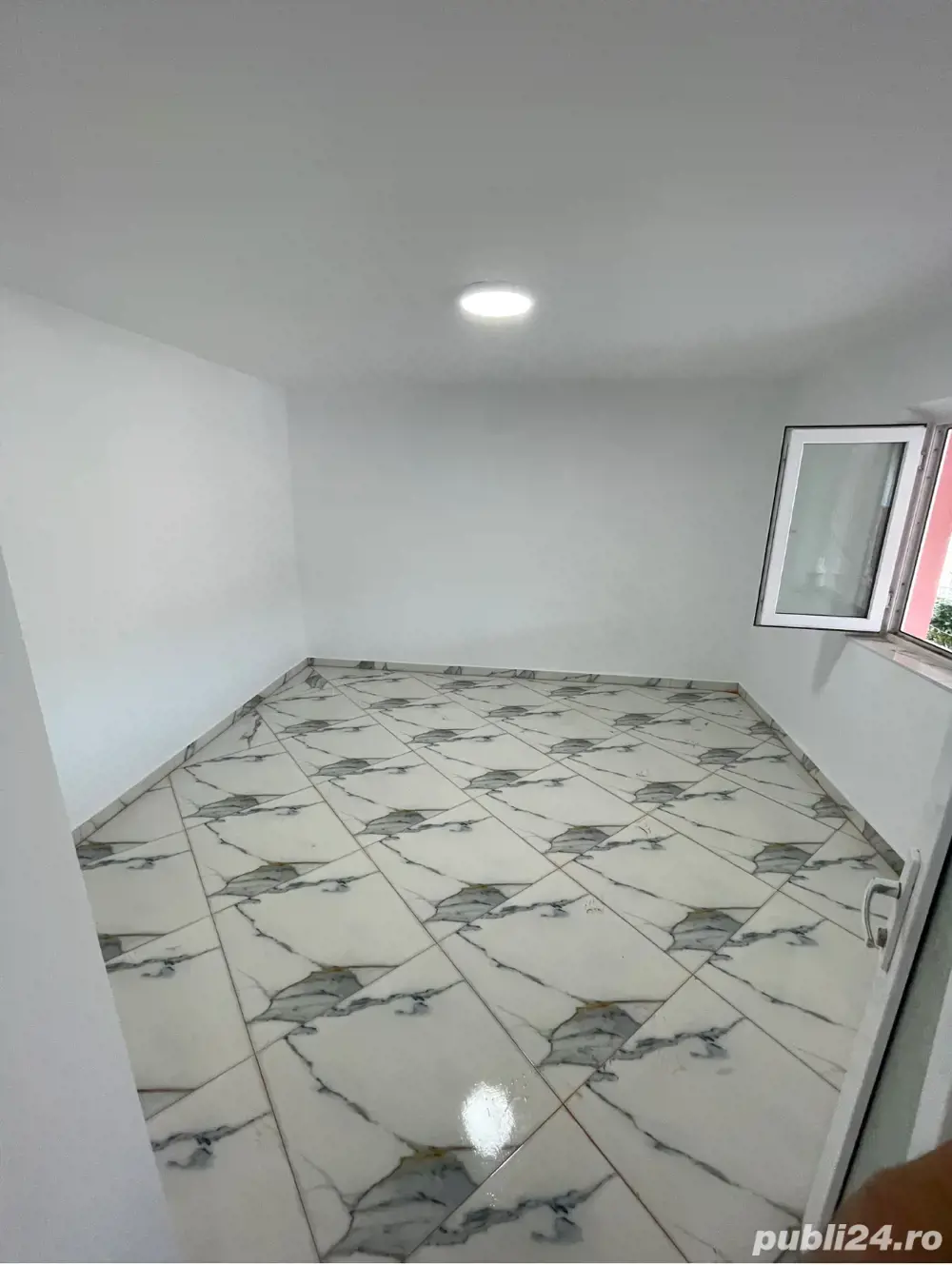 Amenajari interioare si exterioare 