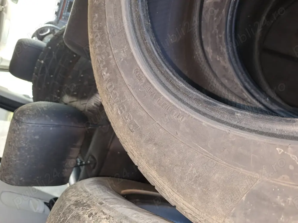 Vand 4 caucucuri ml de vara si multe piese santa fe 2007 motor 2.2