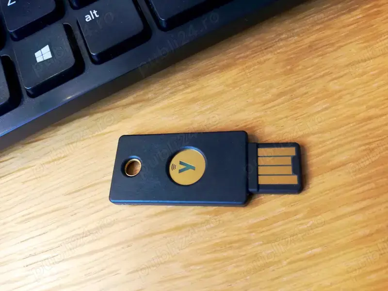 Cheie de securitate Yubikey 5NFC (USB-A, NFC)