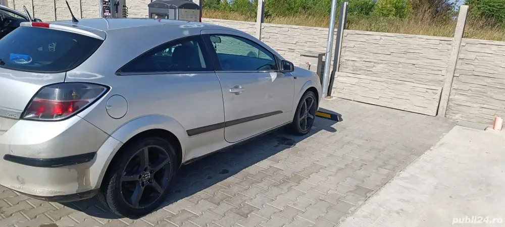 Vând Opel Astra GTC Vând Opel Astra GTC