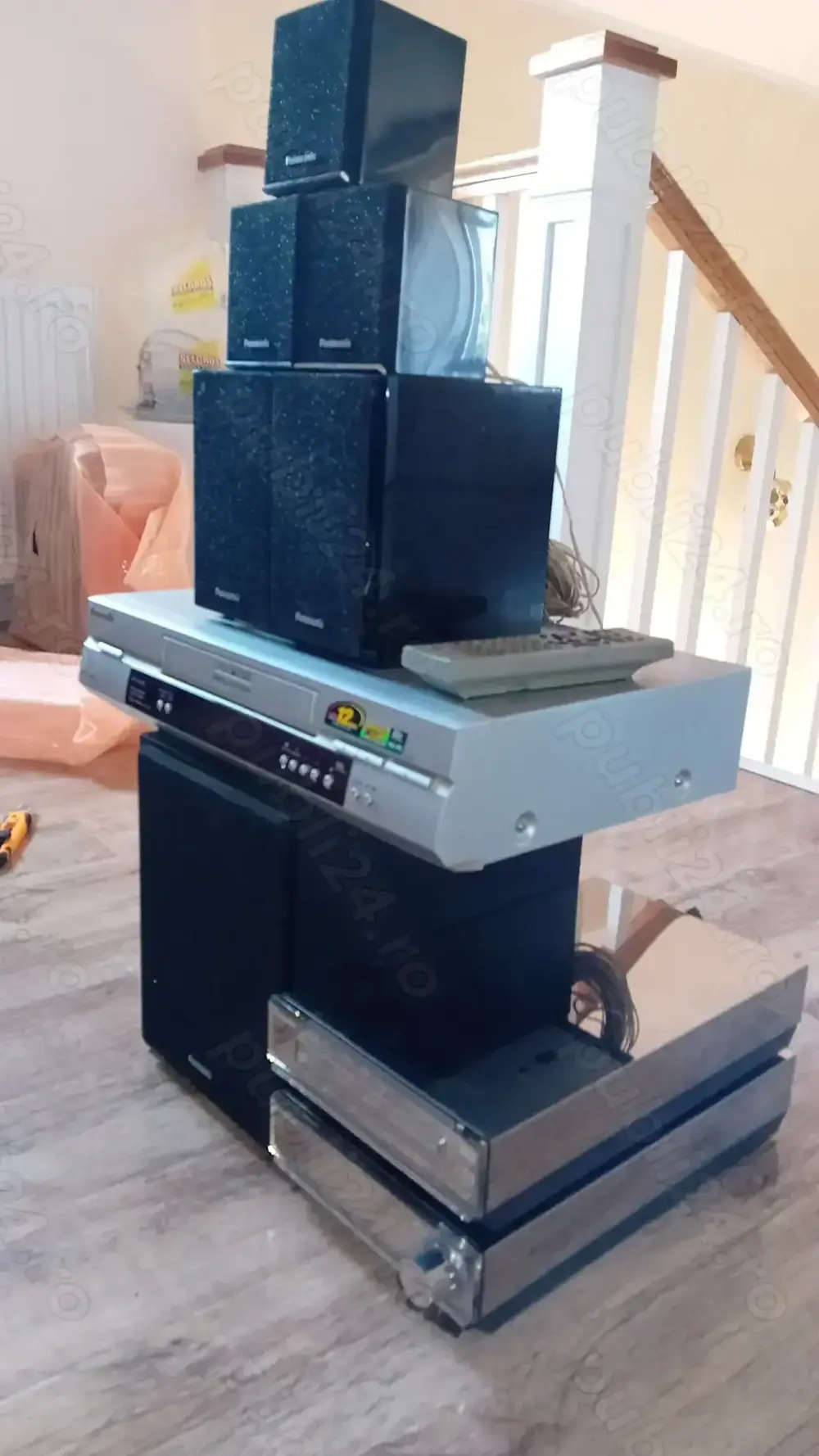 Sistem Home Theatre Panasonic SC-DT 100-pentru cunascatori