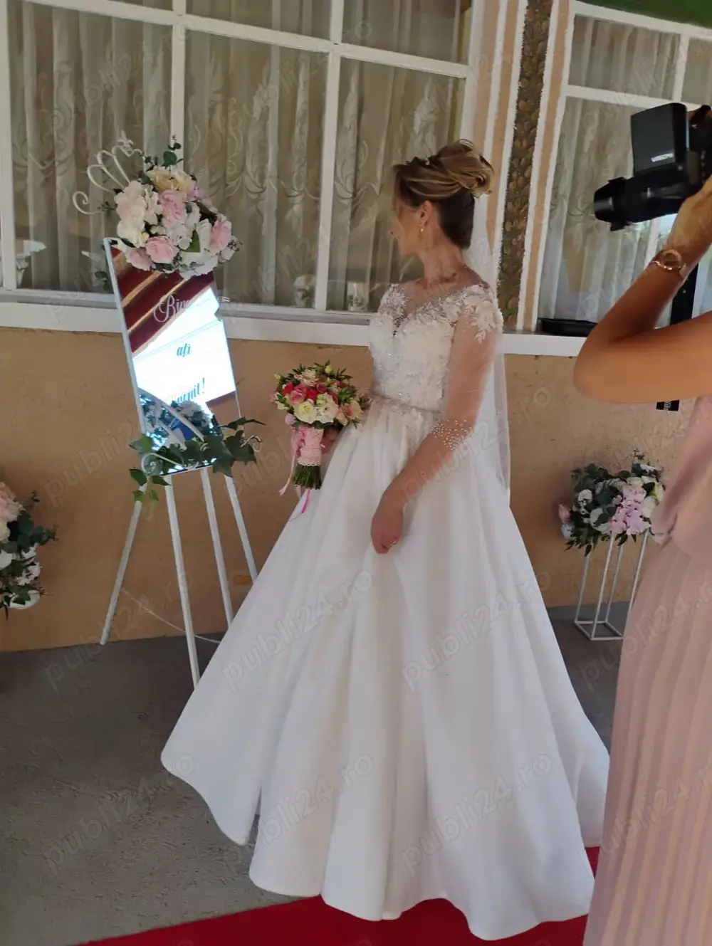 Rochie de Mireasă      .