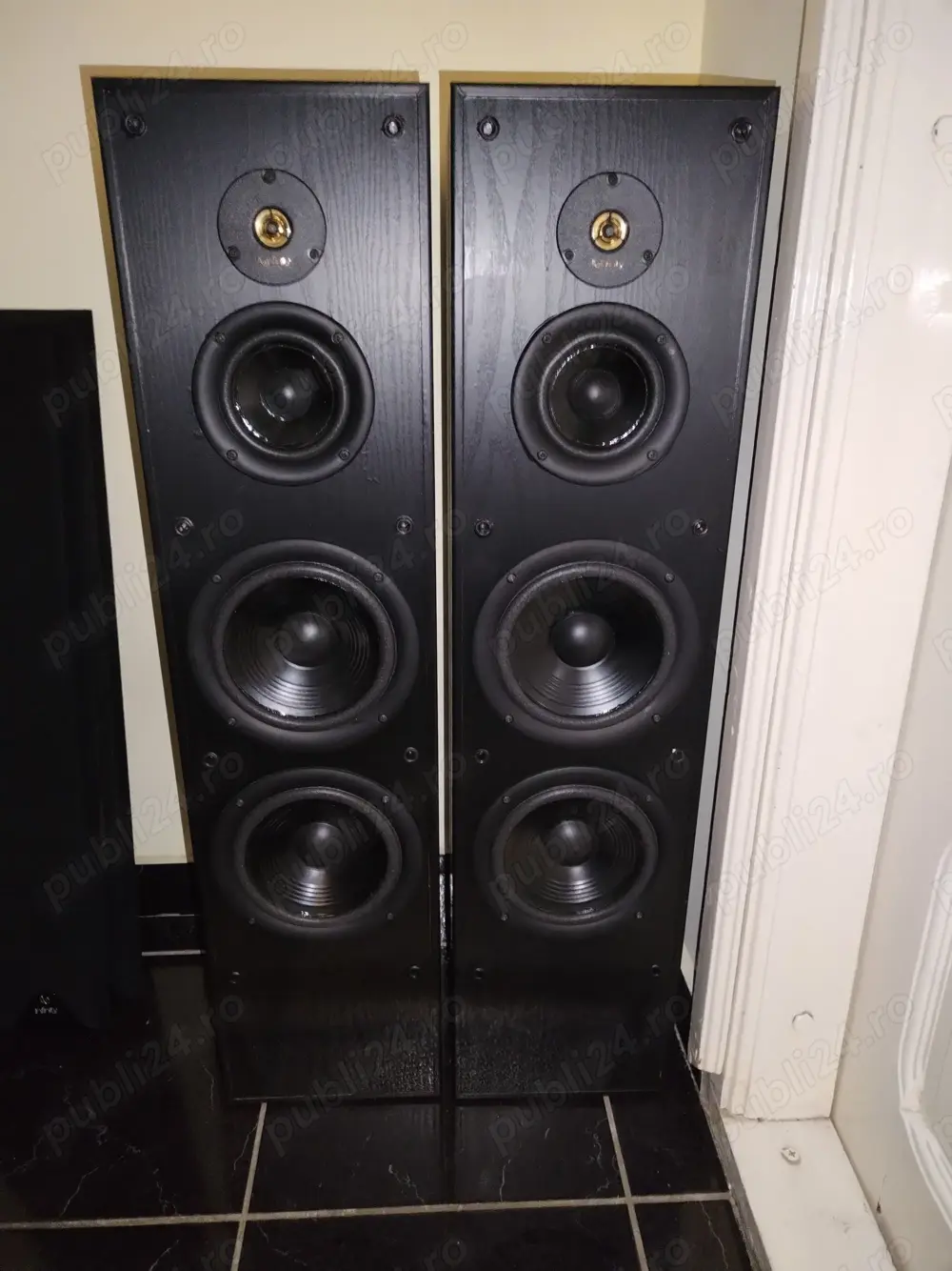 Boxe americane de podea Infinity Reference 81MK2