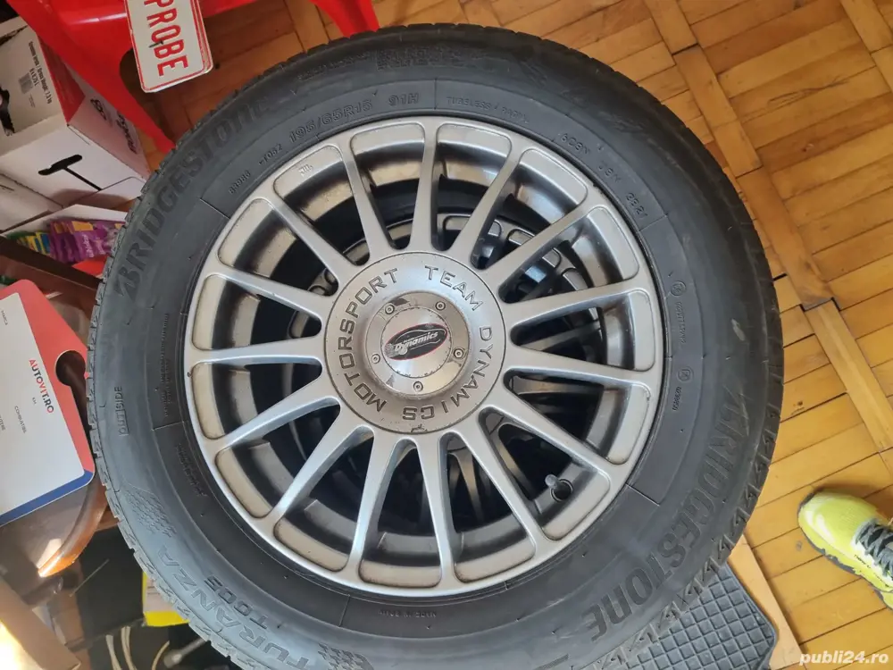 4 cauciucuri de vara 185 65 15 cu jante de aliaj 5x114.3 de renault kia hyundai 