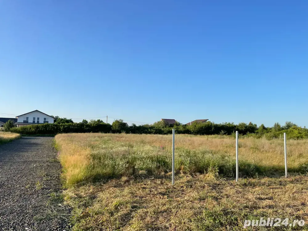 Vand teren intravilan 832mp Bucovat