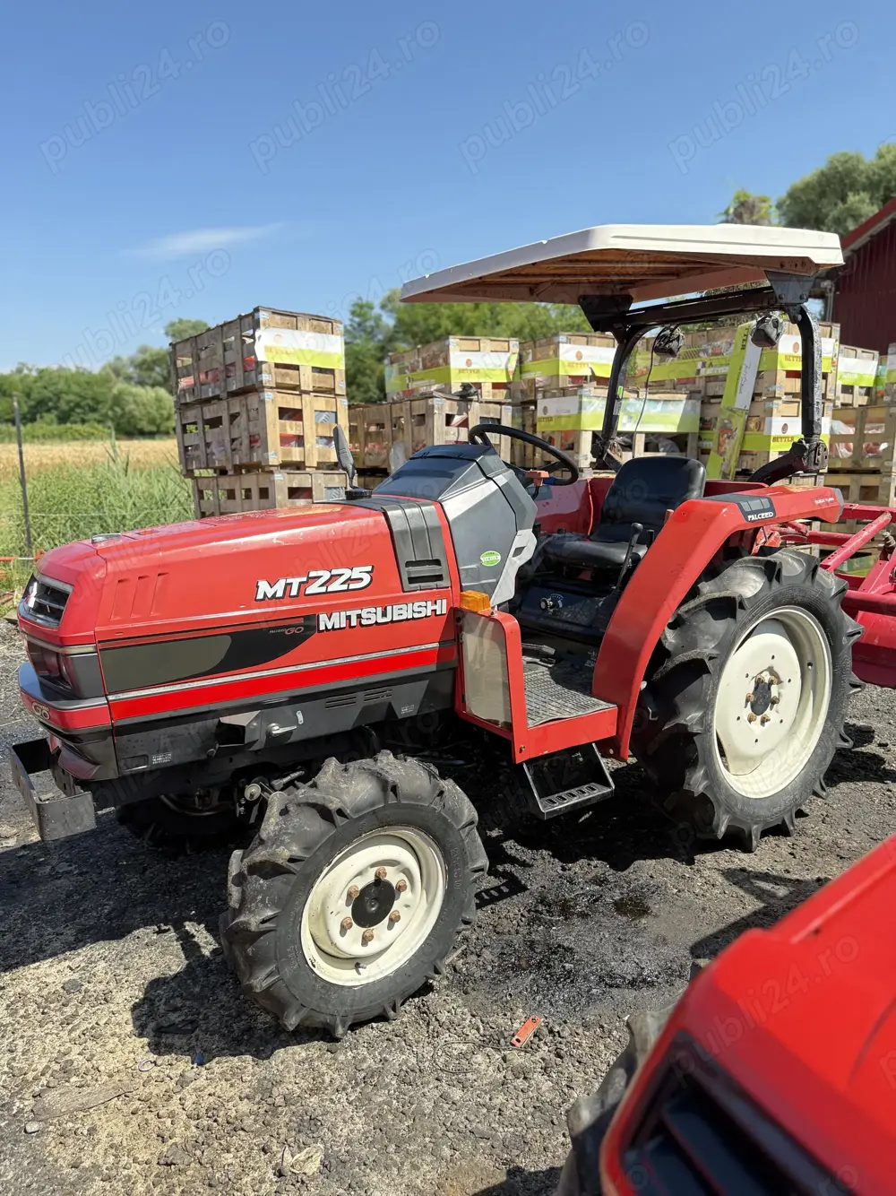 Tractor Japonez Mitsubishi MT 225 