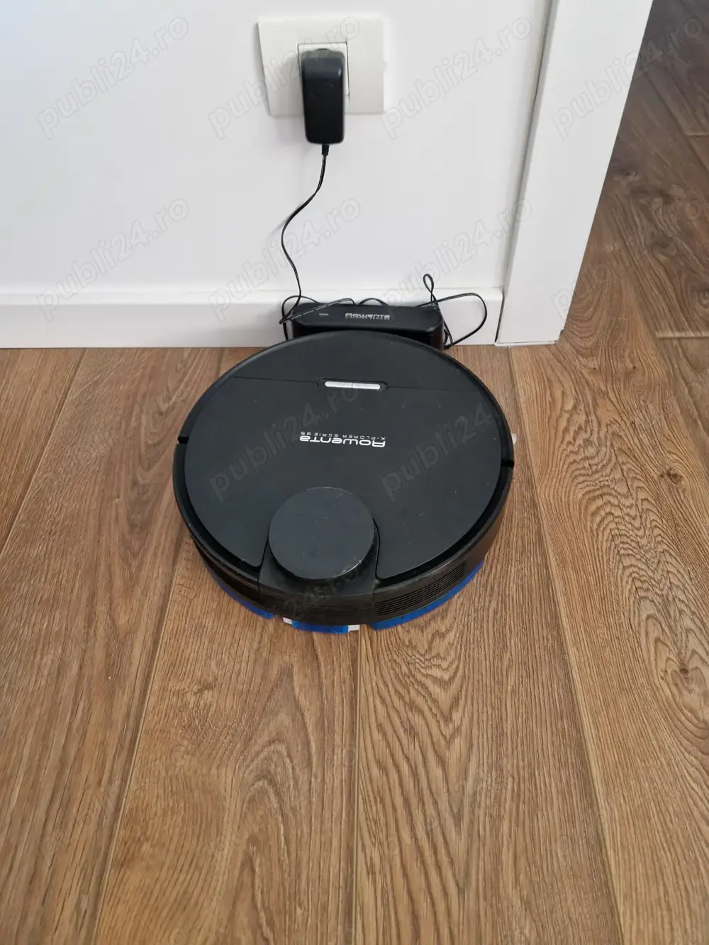 Aspirator robot Rowenta