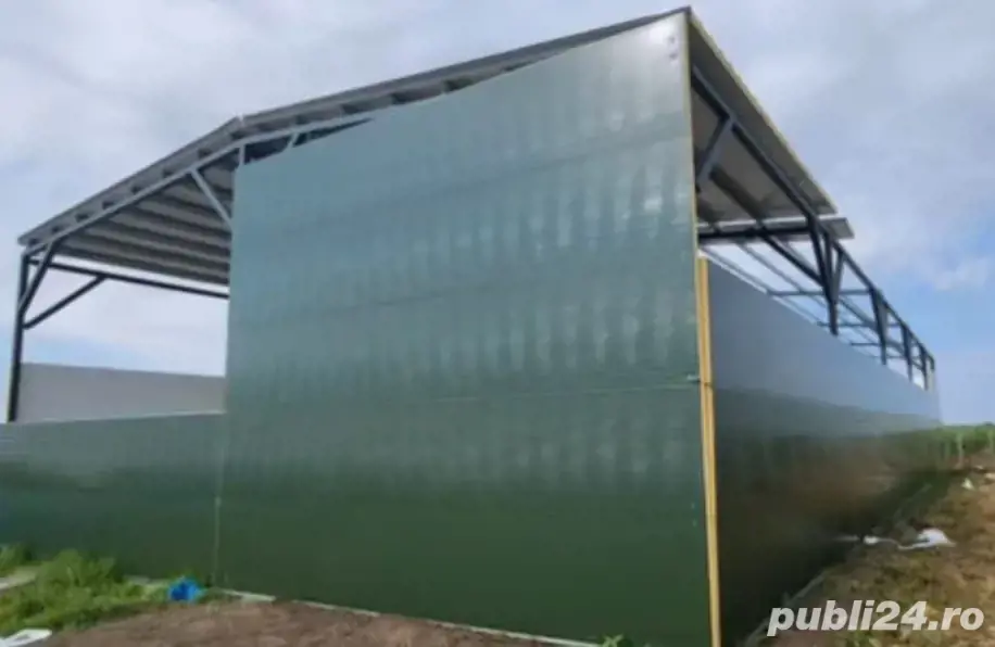 vând hală metalică de pe stoc 