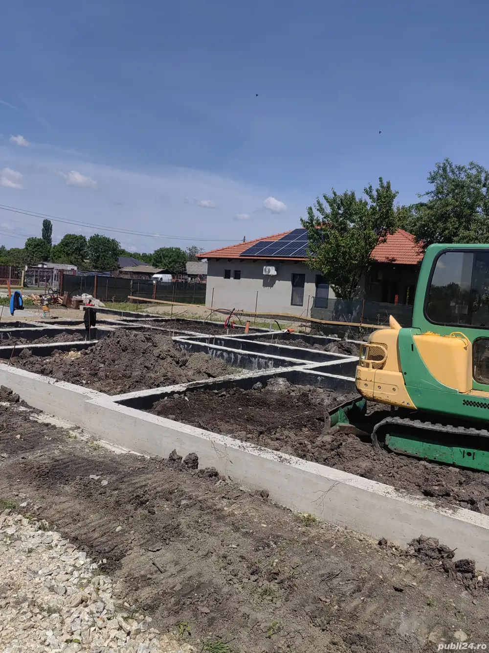 Lucrari cu miniexcavator