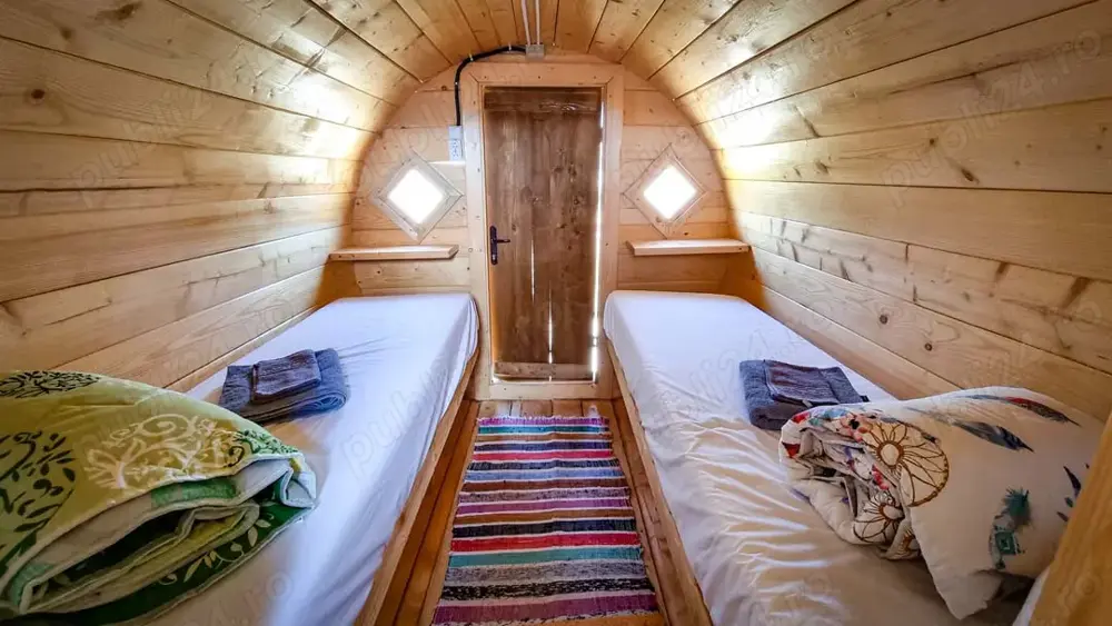 Escapadă rustică în Apuseni   cabane, ciubăr, camping, transfer din Timiș