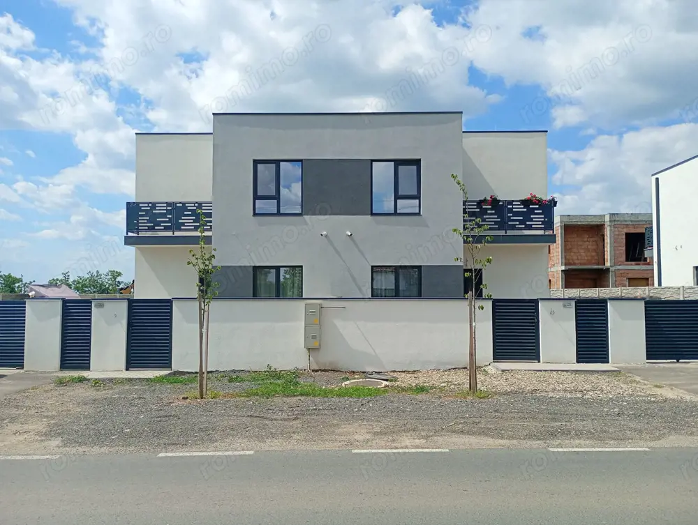 Sanandrei,Duplex P+E, Drum Asfaltat, Proiect Modern.