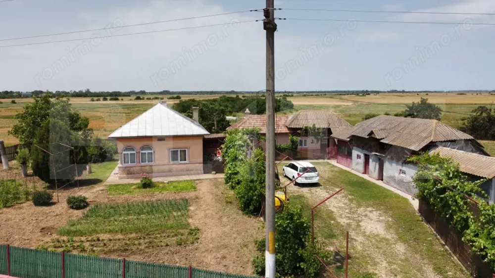 Oportunitate de achiziție – Casă tradițională, ideală pentru viața la țară!