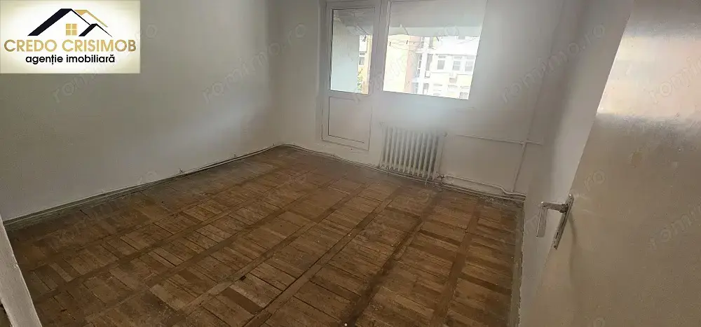 Anunț de Vânzare Apartament 3 cam cf 1 decomandat Necesita Renovare