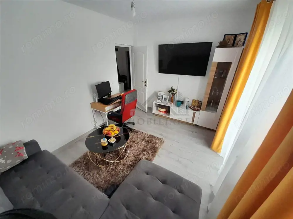 Apartament 2 camere, 43 mp utili + boxa + parcare, etaj 1, Lunca Cetatuii