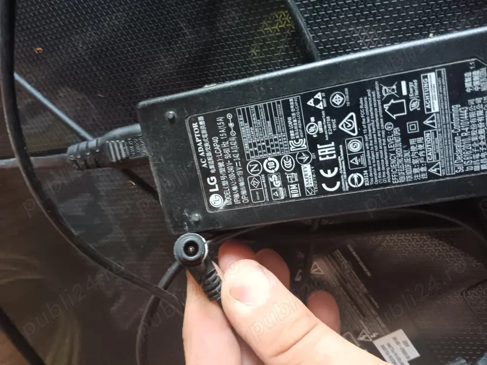 sursa alimentator de tv monitor LG Sony 19V 3,42A