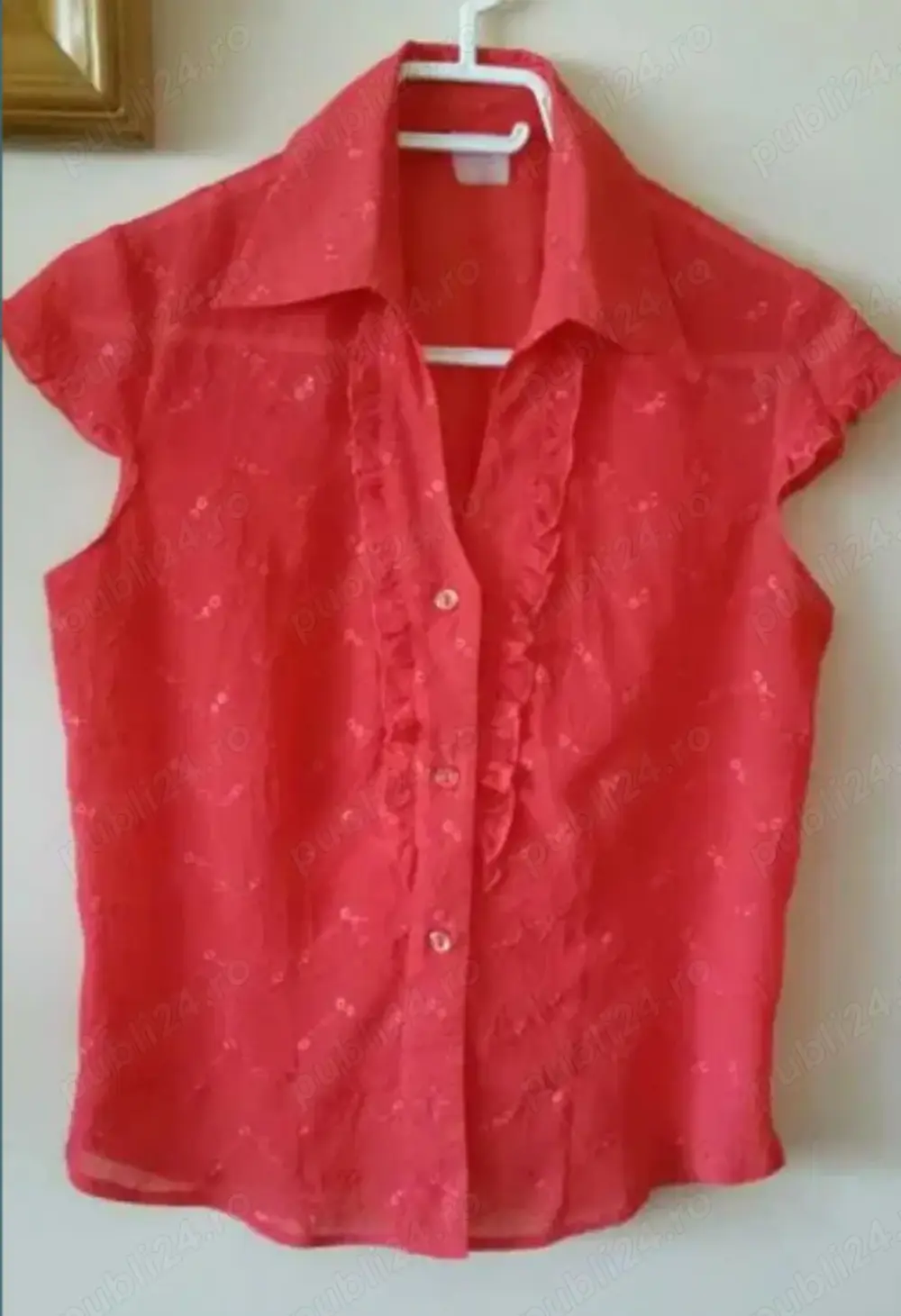 Bluza din voal brodat