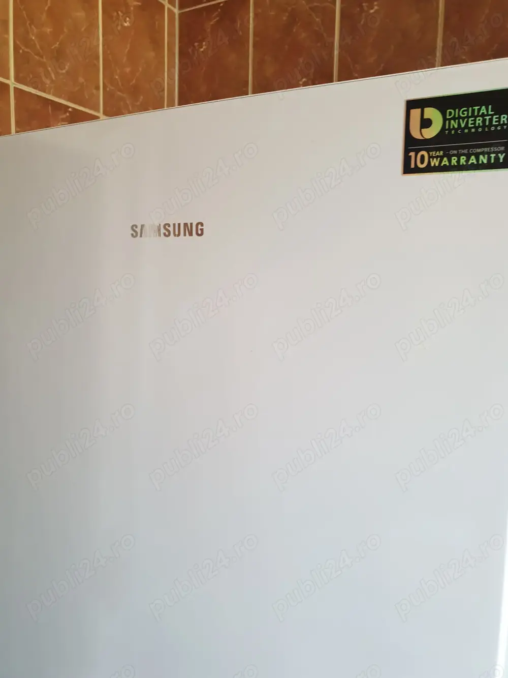 Vand combina frigorifica Samsung 508 l, congelator Arctic 6 sertare, Aragaz, masina spalat Whirlpool