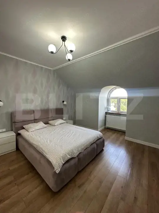 Apartament cu 2 camere, 56 mp, mobilat, utilat, view superb, zona Gruia Apartament cu 2 camere, 56 mp, mobilat, utilat, view superb, zona Gruia