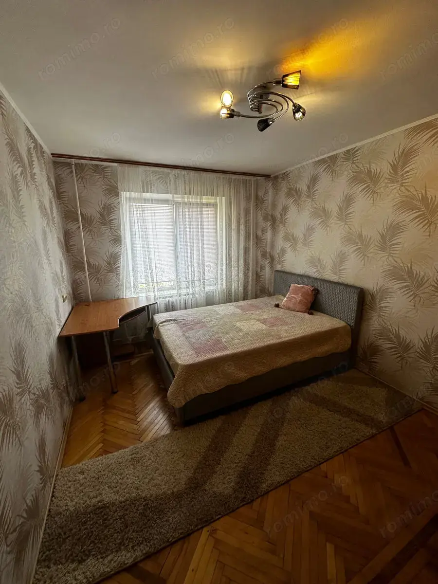 De inchiriat  apartament cu 2 camere in zona Aradului