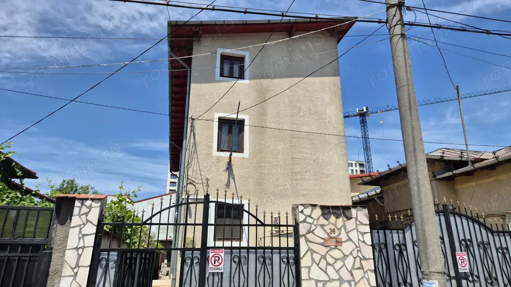 Casa P+2 - 244,08 mp + anexa + Garaj + teren 248 mp - Parcul Carol