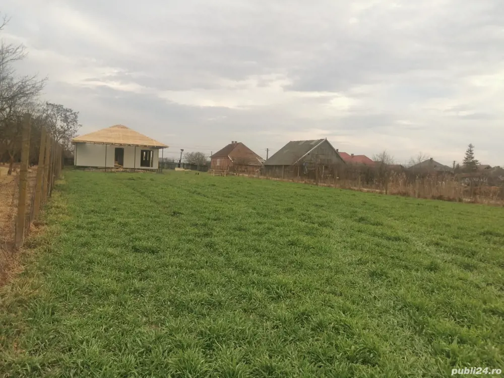 Vand teren intravilan Boghis