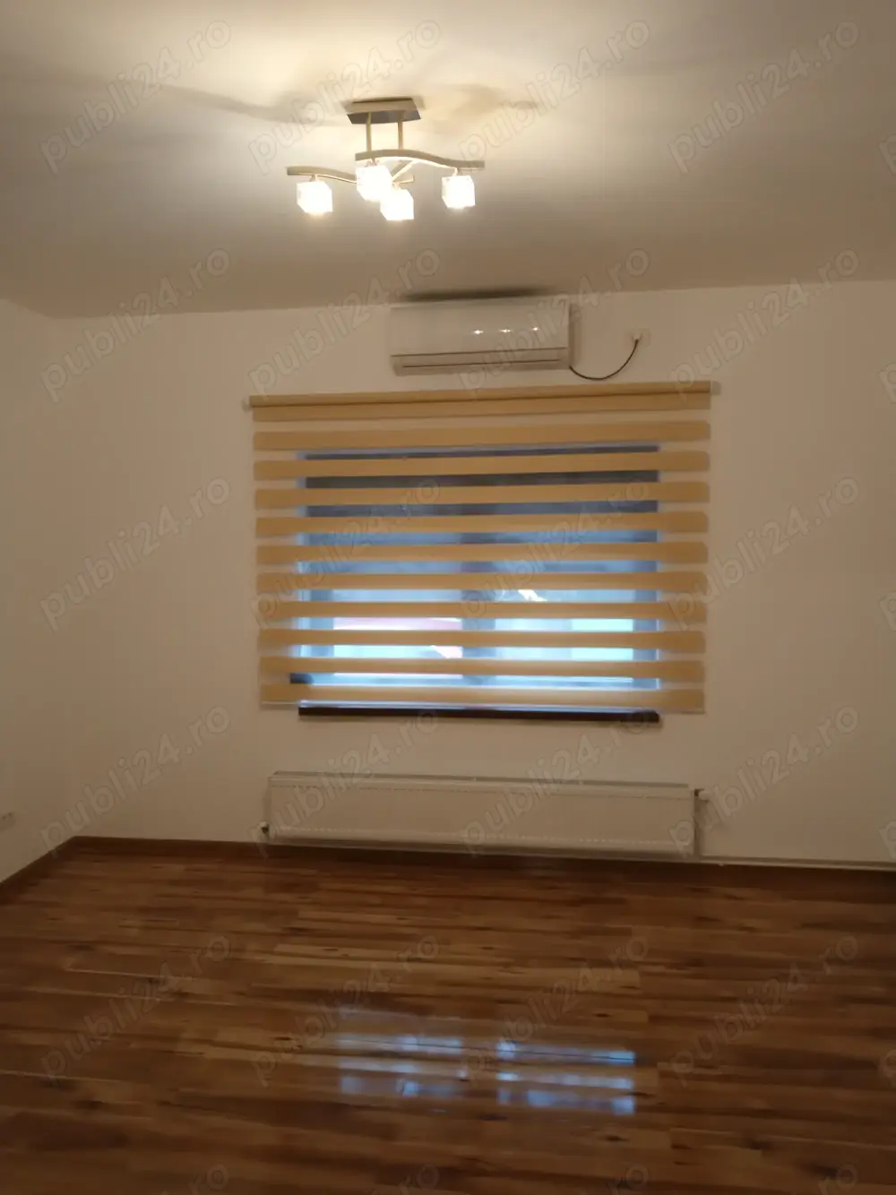 Proprietari vand casuta cocheta si ingrijita zona Dorobanti