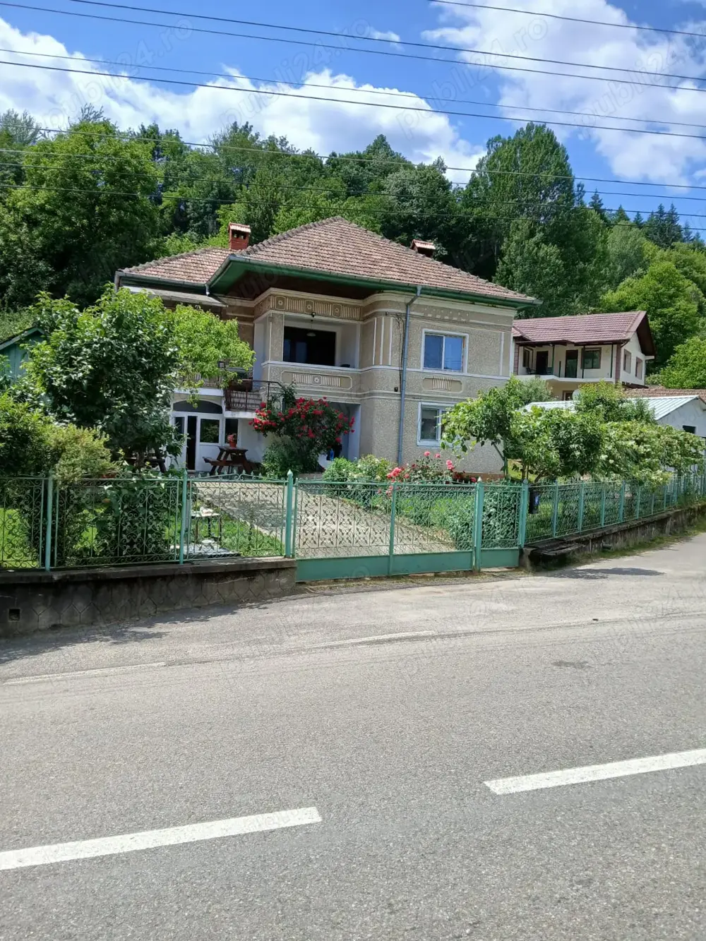 Casă 220 mp - comuna Muereasca (județul Vâlcea)