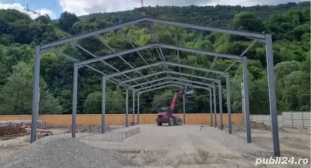 vând hală metalică de pe stoc 