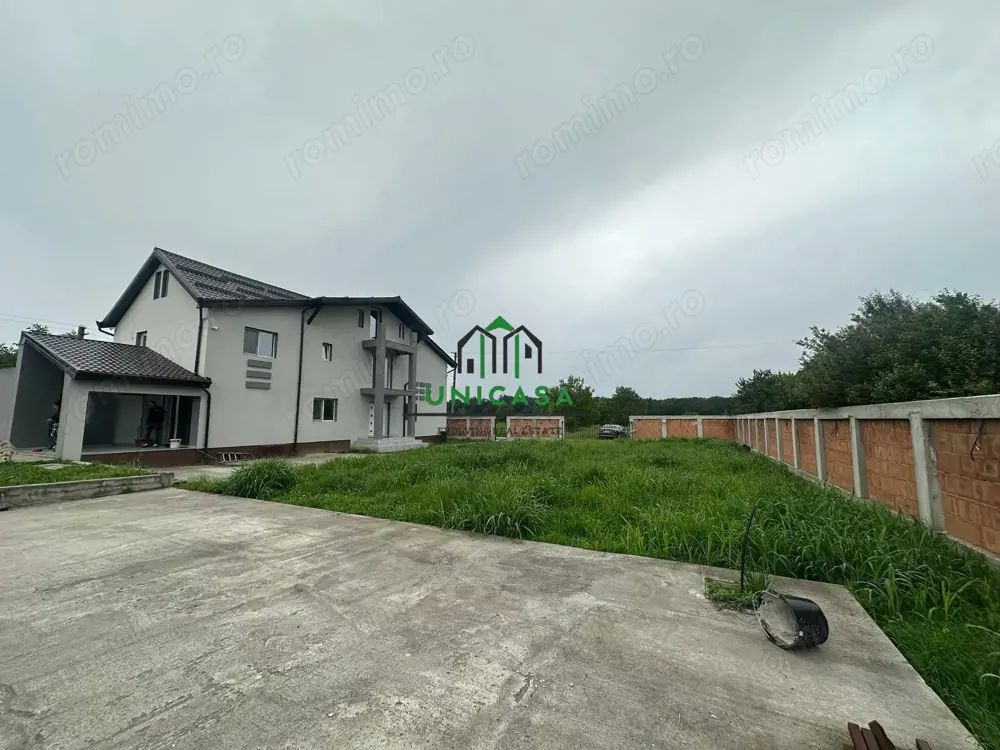 Casă de vânzare în Comuna Băbeni