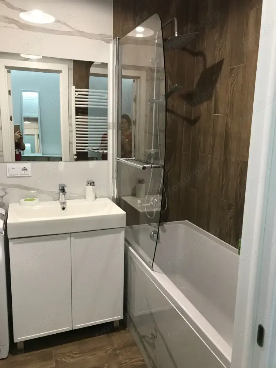 Inchiriez garsoniera complet mobilata si utilata in zona Ghencea Inchiriez garsoniera complet mobilata si utilata in zona Ghencea