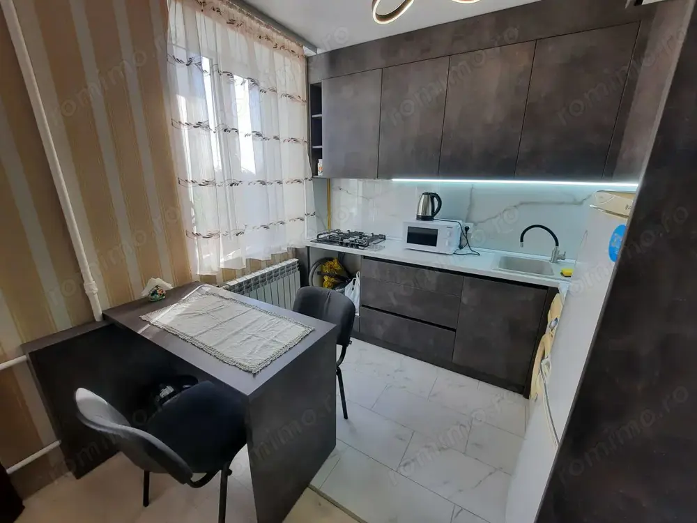 inchiriere garsoniera in zona Titan