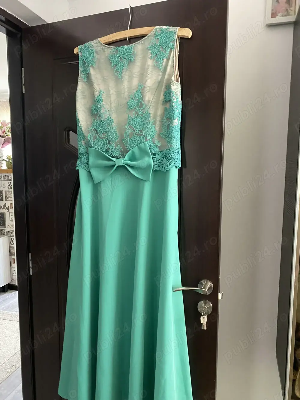 Vând rochie de ocazie