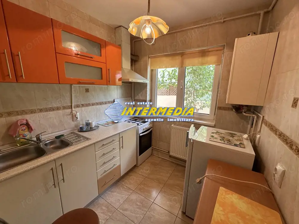 De inchiriat garsoniera in Alba Iulia zona Cetate-Closca mobilata si utilata complet