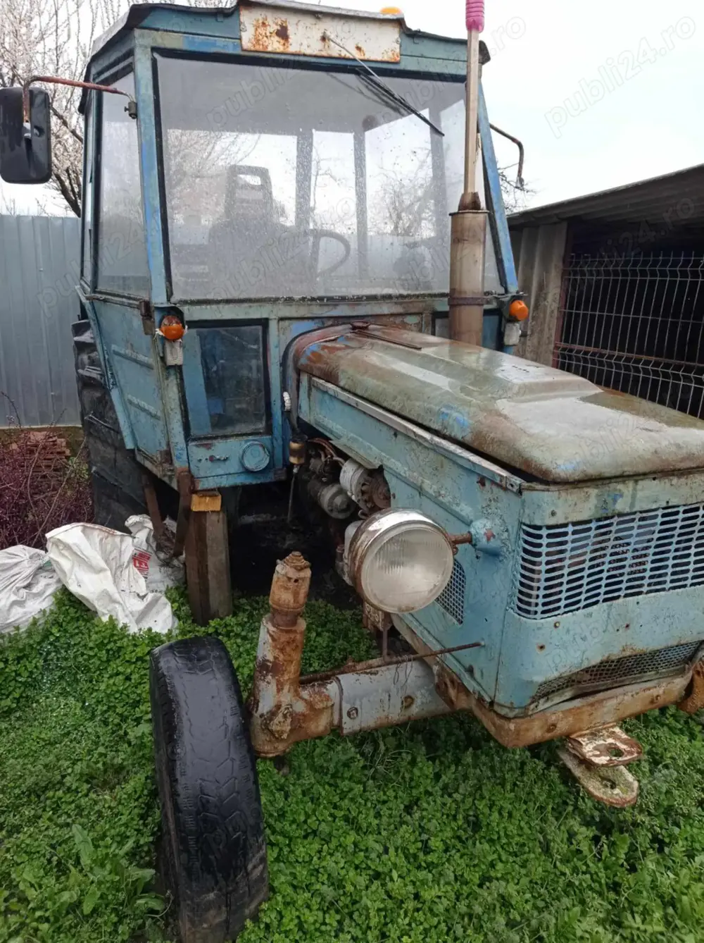 Traztor Zetor  Traztor Zetor