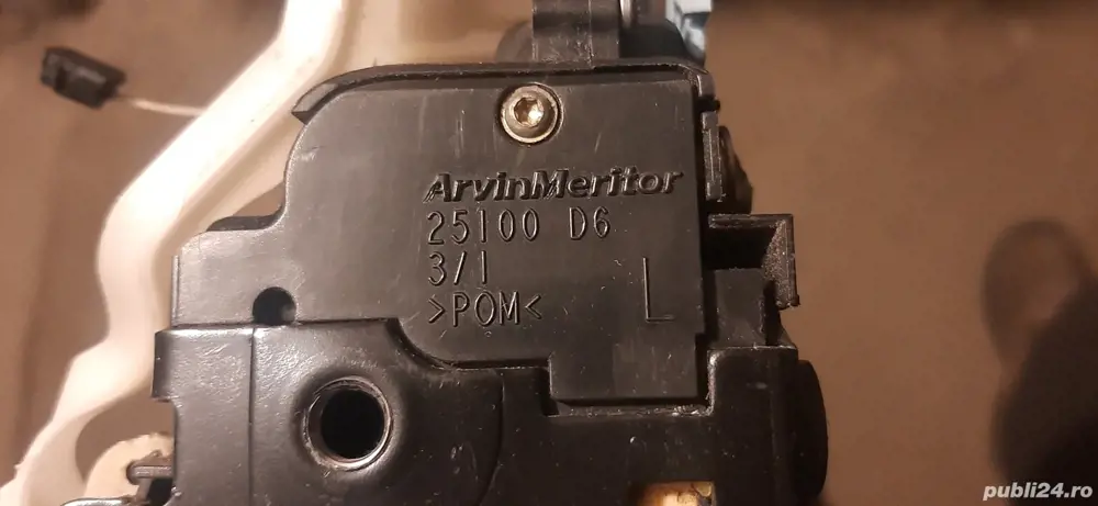 Broasca stanga spate golf 5 2004-2009