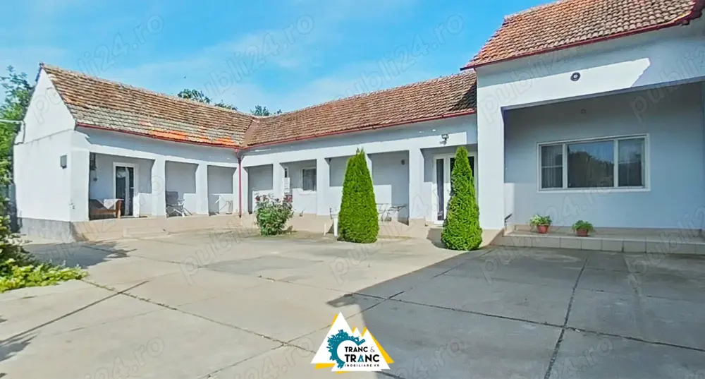 Casă spațioasă cu 4 camere de vânzare   Comuna Aluniș, județul Arad