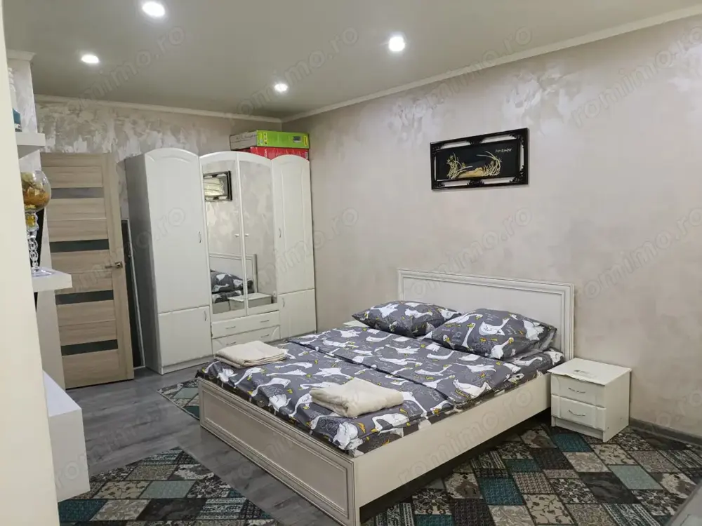 Garsoniera de inchirat in zona Onix