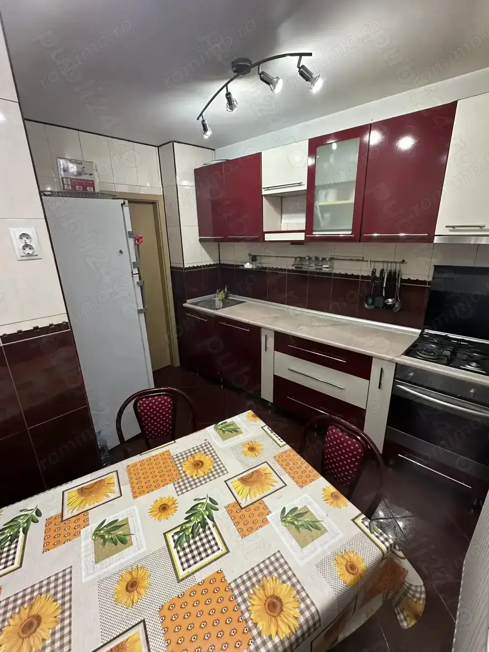  Apartament 4 camere- Zona Titan